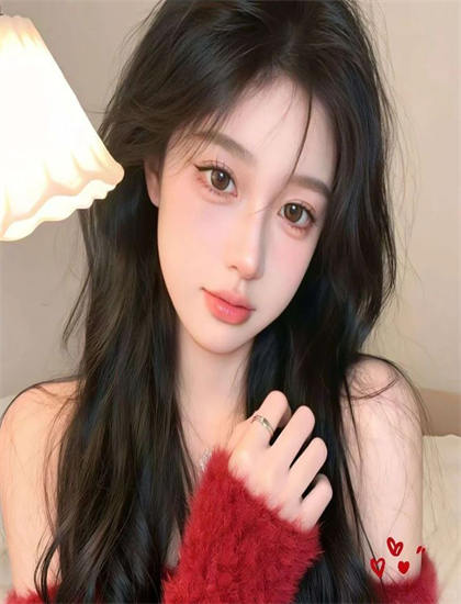 走进《非凡的艾玛》的历史地位与时代意义——经典与创新的交融